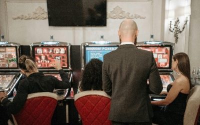 A hazai szerencsejátékosok döntését befolyásoló tényezők: Kaszinóba mennek vagy otthon játszanak a magyarok?