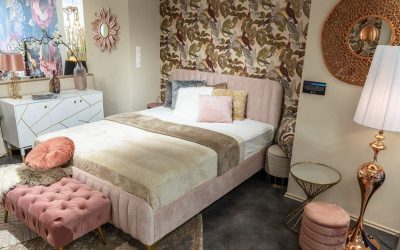 Ragyogóan a glamour elemeivel