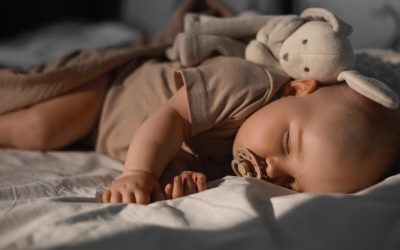 Békés alvás a babának és a szülőknek – a biztonságos éjszakák titka