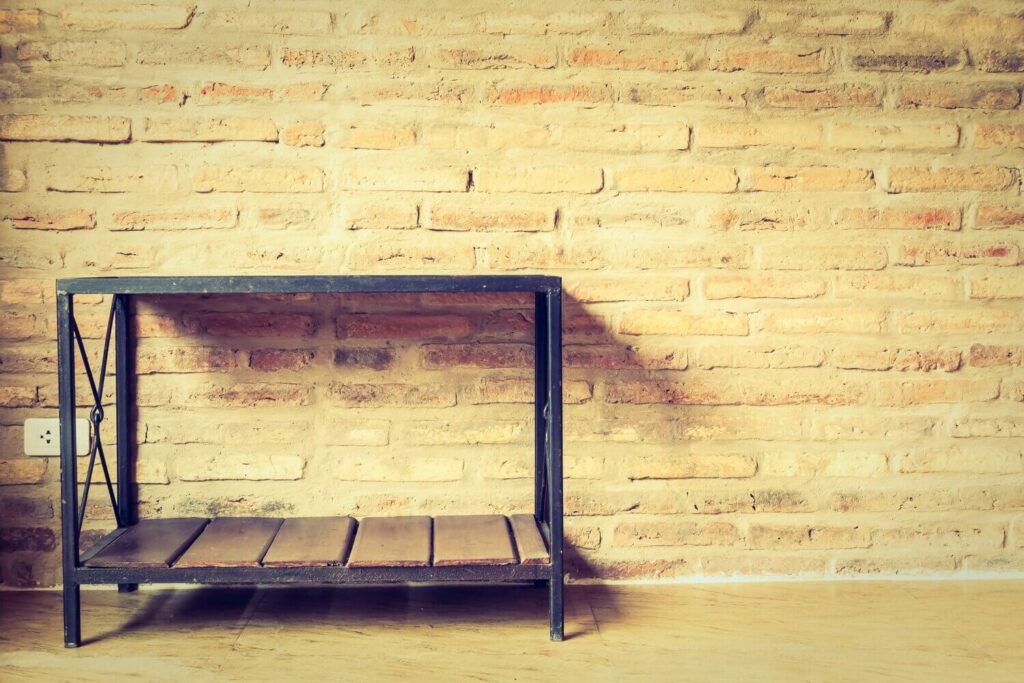 A megfelelő belmagasság, természetes fény és szellőzés nélkül nem lesz élhető a tér