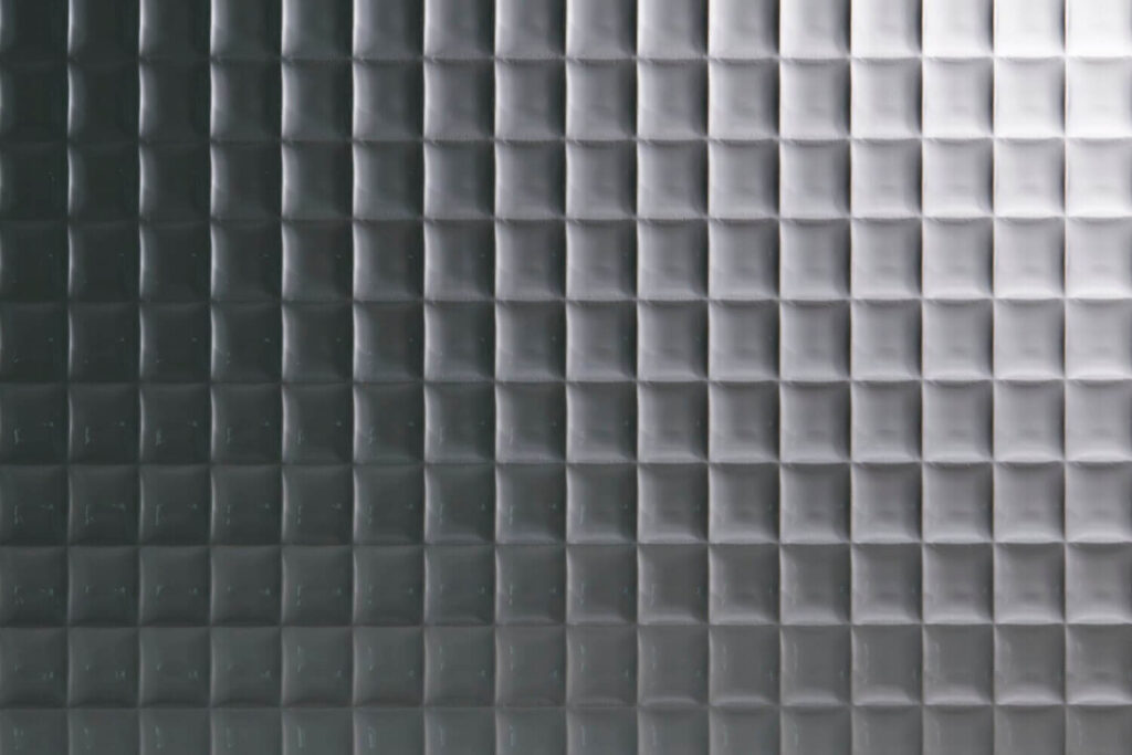 Akusztikai panel lakásba – mire jó és mikor kell?